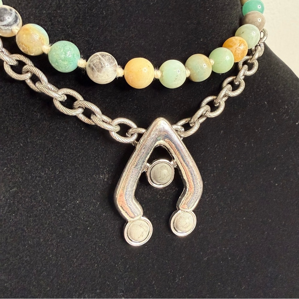 Free People Layered Necklace Beads and Silver toned chain NWT $68 - Picture 4 of 7